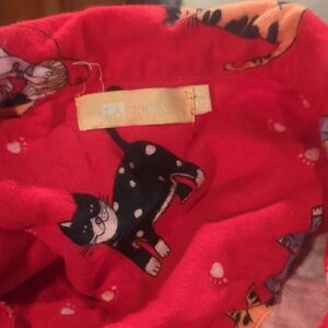 Women's Red Cat Print Pajama Set